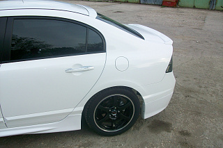 Спойлер лип Honda Civic 4D (2006-2012) + УСТАНОВОЧНЫЙ КОМПЛЕКТ