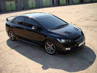 Пороги "Mugen Style" Honda Civic 4D (2006-2012) + УСТАНОВОЧНЫЙ КОМПЛЕКТ