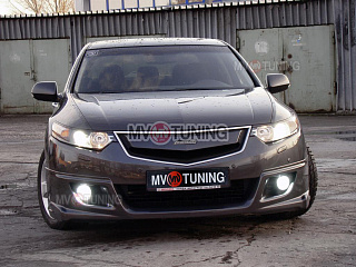 Вставка "Mugen Style" в оригинальную решетку радиатора Нonda Accord 8 (VIII) / Acura TSX (CU/CW) (2008-2010)