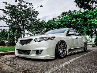 Решетка радиатора "Sport" (СЕТКА В КОМПЛЕКТЕ) var №4 Honda Accord 8 (VIII) / Acura TSX(CU/CW)  (2008-2010) + УСТАНОВОЧНЫЙ КОМПЛЕКТ