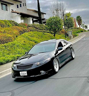 Решетка радиатора "SPORT" (СЕТКА В КОМПЛЕКТЕ) var №3 Honda Accord 8 (VIII) / Acura TSX (CU/CW) (2011-2013) + УСТАНОВОЧНЫЙ КОМПЛЕКТ