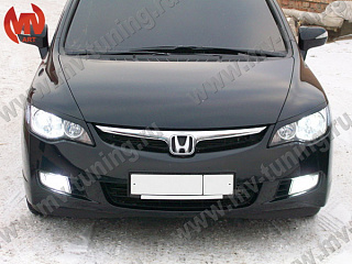 Крашеный комплект. Реснички на фары  узкие var№1 Honda Civic 4D (2006-2012) Цвет Черный B-92P + УСТАНОВОЧНЫЙ КОМПЛЕКТ