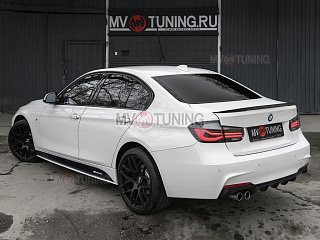 КОМПЛЕКТ НАКЛАДОК (ЛЕЗВИЙ) под пороги M-Perfomance BMW 3 F30/F31 (под покраску) + УСТАНОВОЧНЫЙ КОМПЛЕКТ