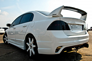 Пороги INGS Extreem Honda Civic 4D (2006-2012)