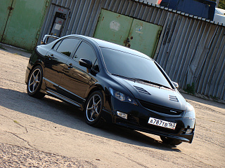 Пороги "Mugen Style" Honda Civic 4D (2006-2012) + УСТАНОВОЧНЫЙ КОМПЛЕКТ