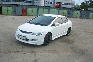 Юбка переднего бампера "Mugen Style" Honda Civic 4D (2006-2009)