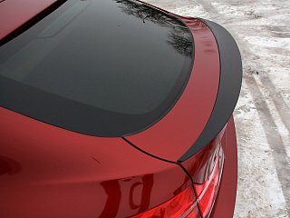 BLACKOUT EDITION. Спойлер крашенный Черный глянец BMW X6 E71 (2008-2014) + УСТАНОВОЧНЫЙ КОМПЛЕКТ