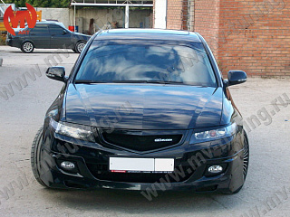 Решетка радиатора(сетка в комплекте) "Mugen Style" Нonda Accord 7(VII) (2006-2008) + УСТАНОВОЧНЫЙ КОМПЛЕКТ
