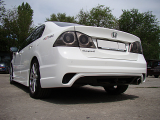 Задний бампер INGS Extreem Honda Civic 4D (2006-2012)