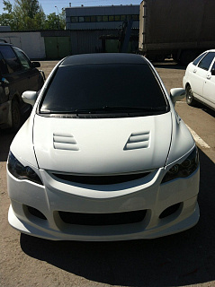 Крашеный комплект. Реснички на фары фигурные var№2 Honda Civic 4D 2006-2012 Цвет Белый NH-578+ УСТАНОВОЧНЫЙ КОМПЛЕКТ