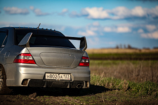 Декоративная заглушка крышки багажника в стиле EVO Mitsubishi Lancer 9 IX (2003-2009)