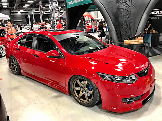 Капот пластиковый var №2 "Agressive Sport" Honda Accord VIII / Acura TSX (CU/CW) (2008-2013)