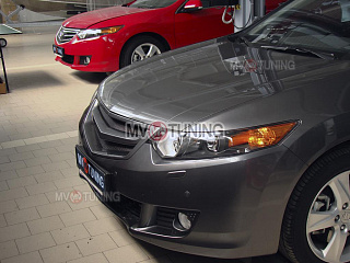 Решетка радиатора "Sport" (СЕТКА В КОМПЛЕКТЕ) var №3 Honda Accord 8 (VIII) / Acura TSX (CU/CW) (2008-2010) + УСТАНОВОЧНЫЙ КОМПЛЕКТ